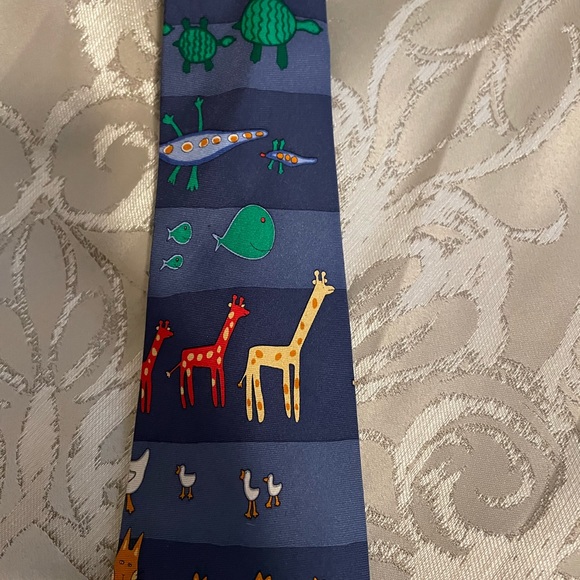 Save the Children collection of 4 neckties - Picture 13 of 16